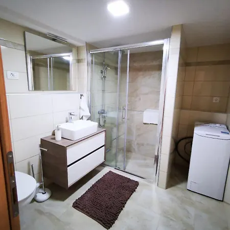 4* With Big Terasse Apartment